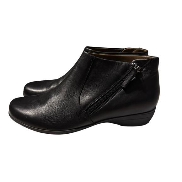 Dansko Boots Womens Size 10 Fifi Ankle Boots Black Leather Zip Comfort Shoes - Picture 1 of 11